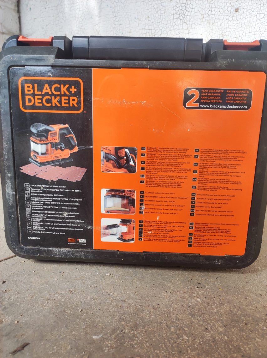Ponceuse Black et Decker